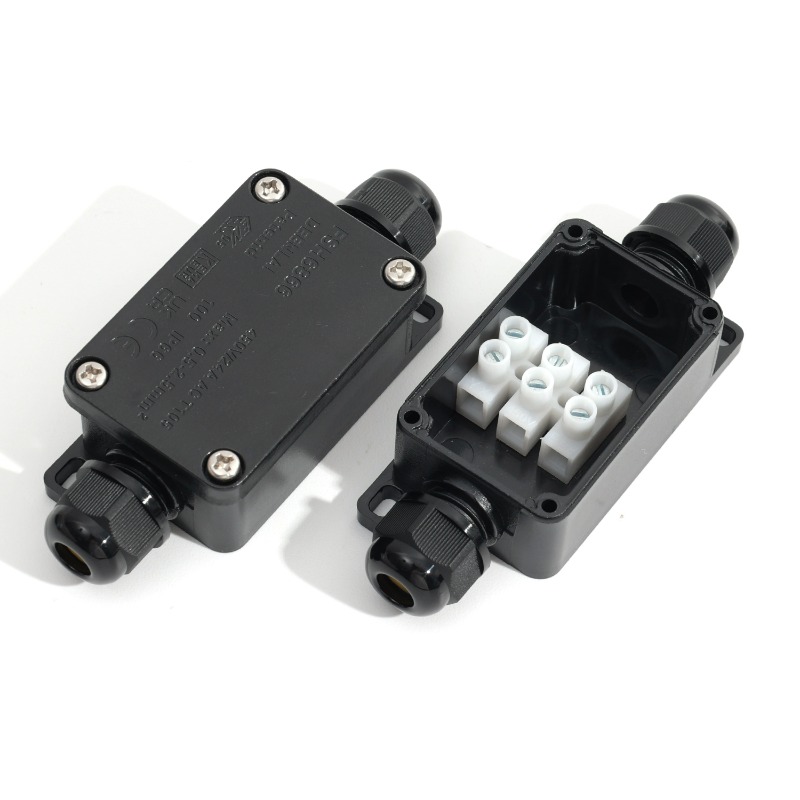 450V Outdoor Waterproof IP66 E - огляд і ціна Outdoor Lighting Wire Connectors