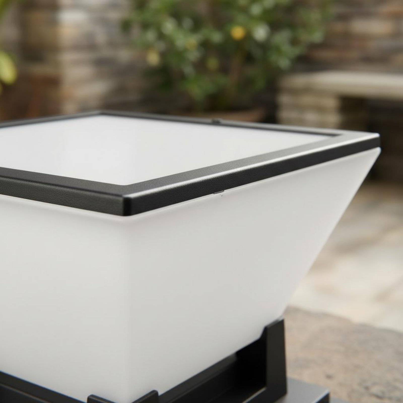 Solar Post Light Water Resista - огляд і ціна Outdoor Lighting Modern